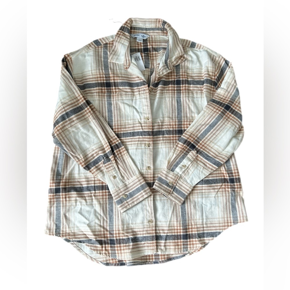 NWT Women Cream and Black Casual plaid flannel Button Down Shirt